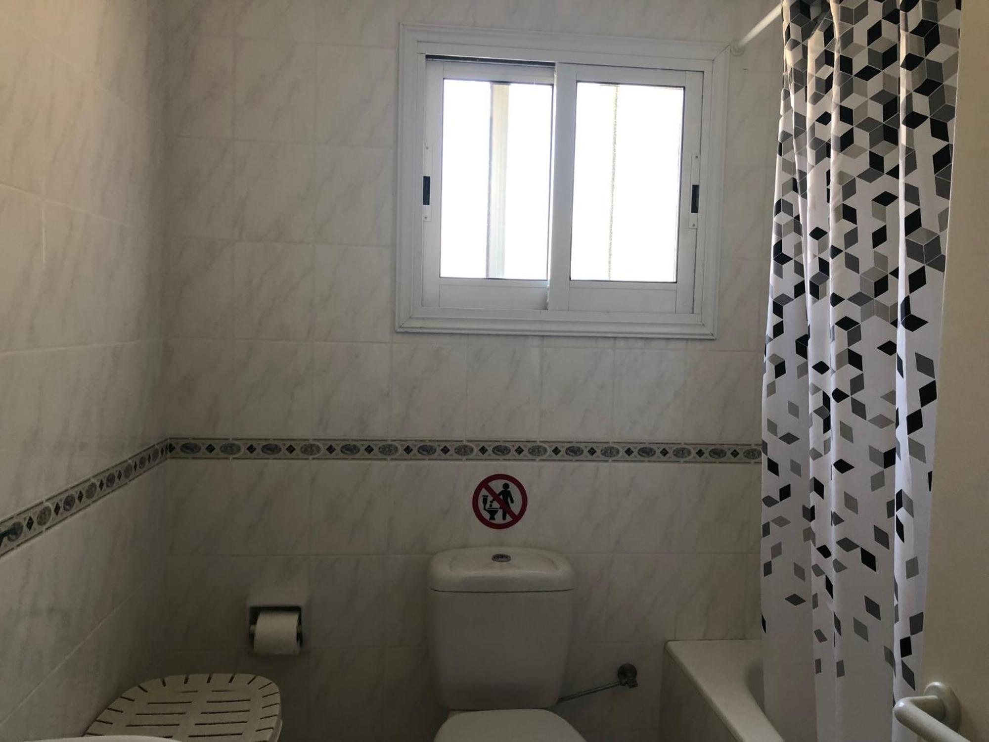 Apartament Limnaria Gardens - Modern Sunny 2 Bed Pafos